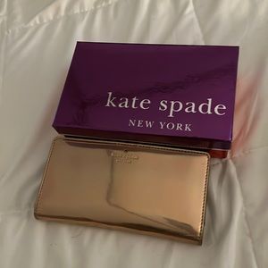 Kate Spade Pink Iridescent Wallet great condition never used